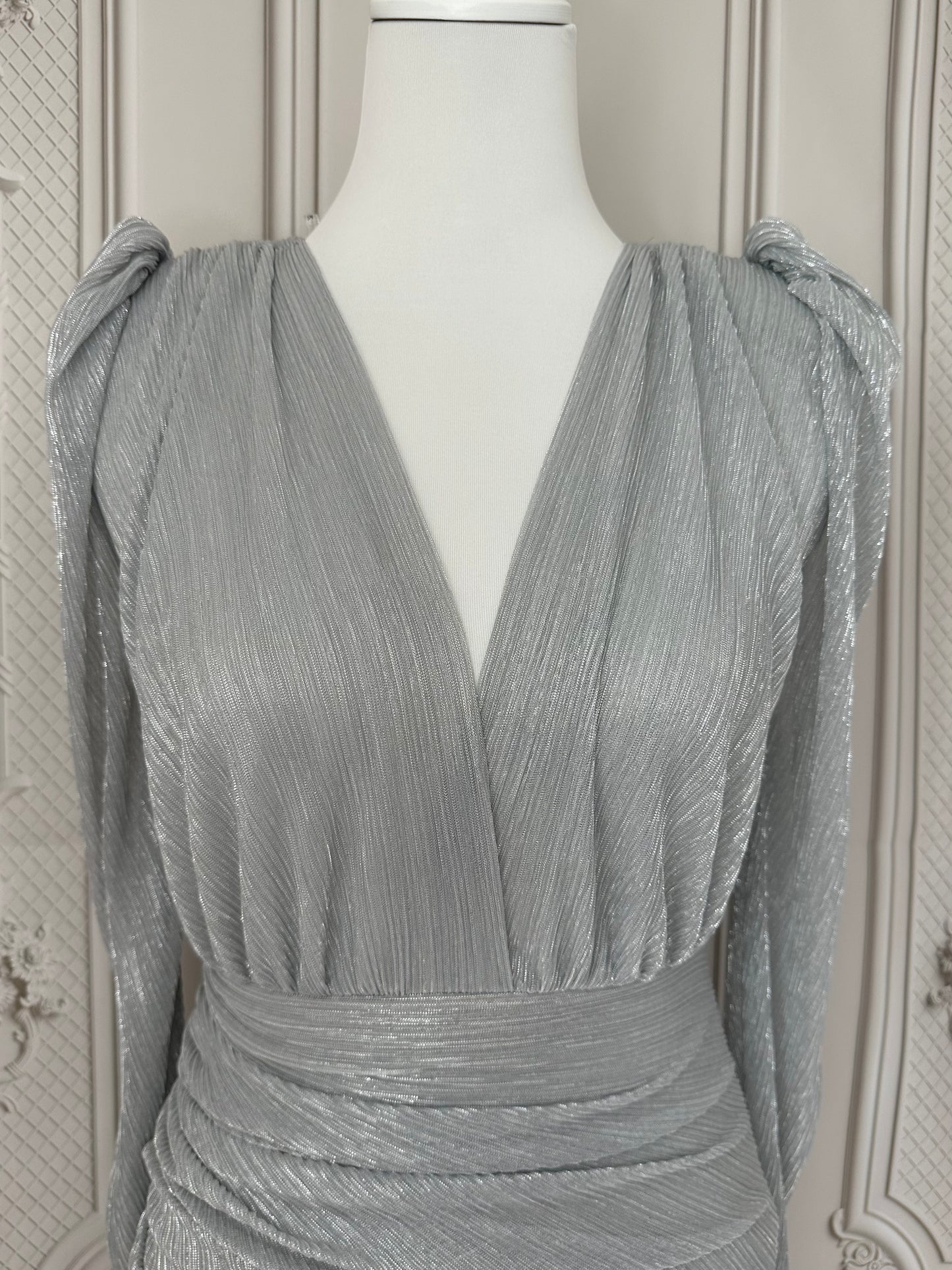 Robe argentée