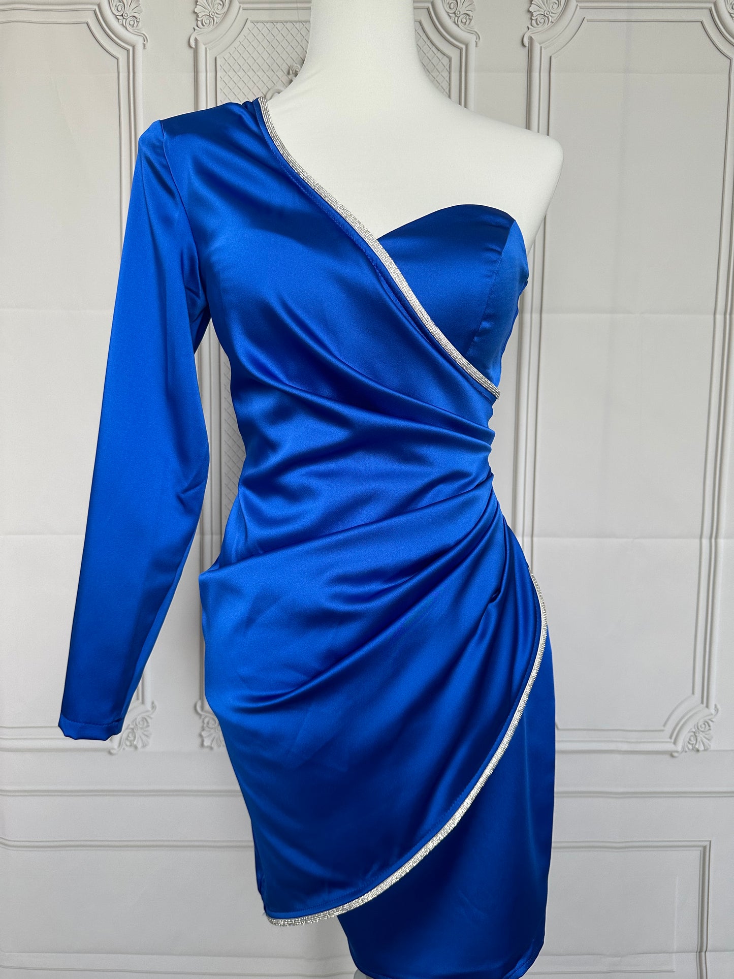Robe bleu roi